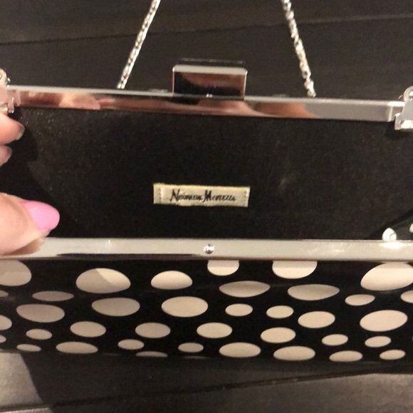 Bag - Picture 2 of 3